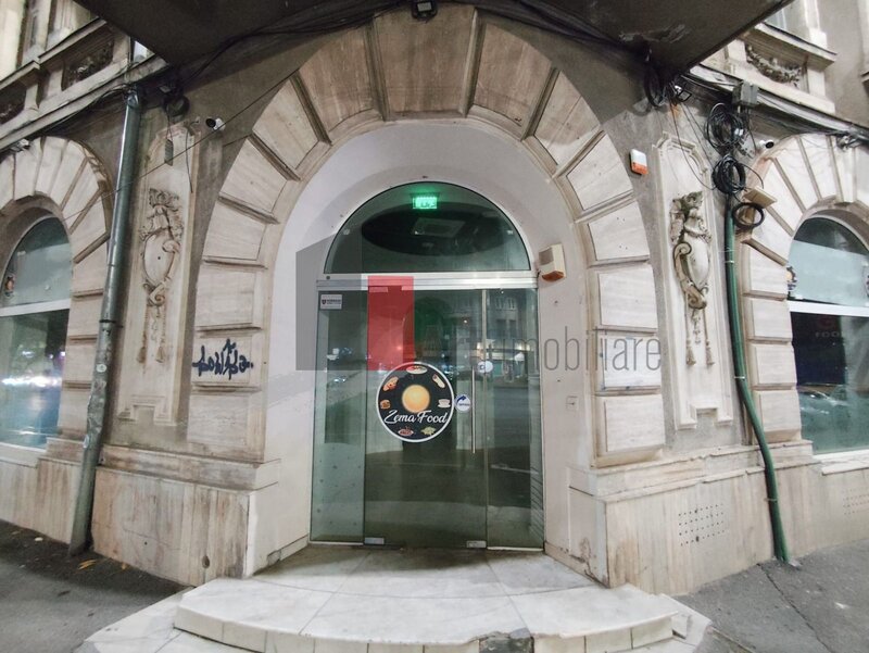 Mosilor, urgent, deschidere dubla, alimentatie publica/ showroom, negociabil